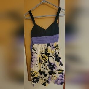 💜4/$20💜IZ Summer Dress